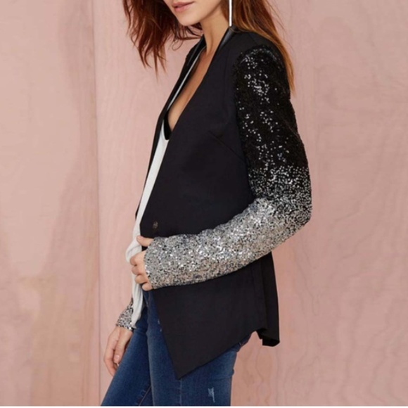 ❤❈ Gorgeous & Unique Black Blazer ❈❤ *NWT* - Picture 3 of 8